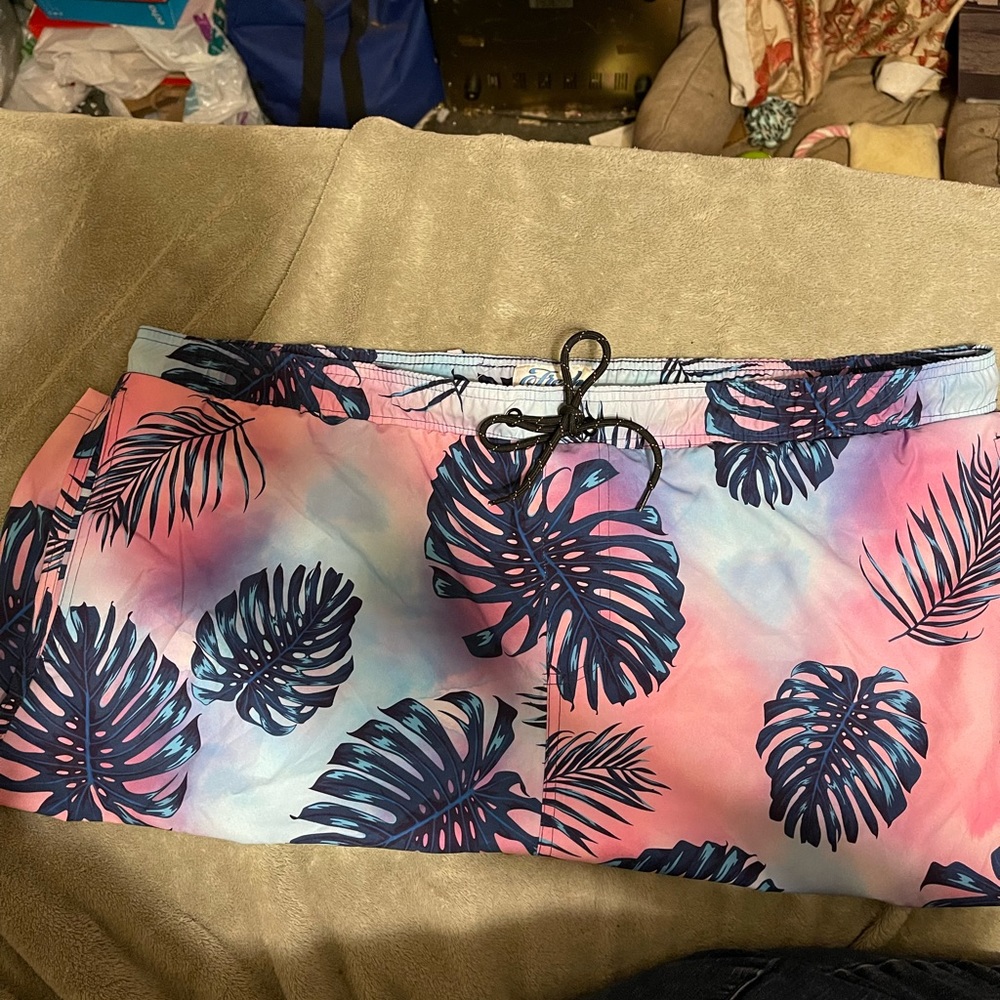 Men’s Size 3X. Swimsuit